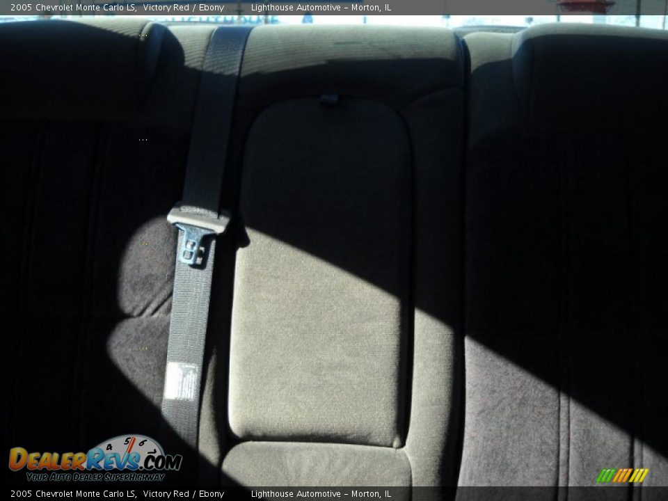 2005 Chevrolet Monte Carlo LS Victory Red / Ebony Photo #23