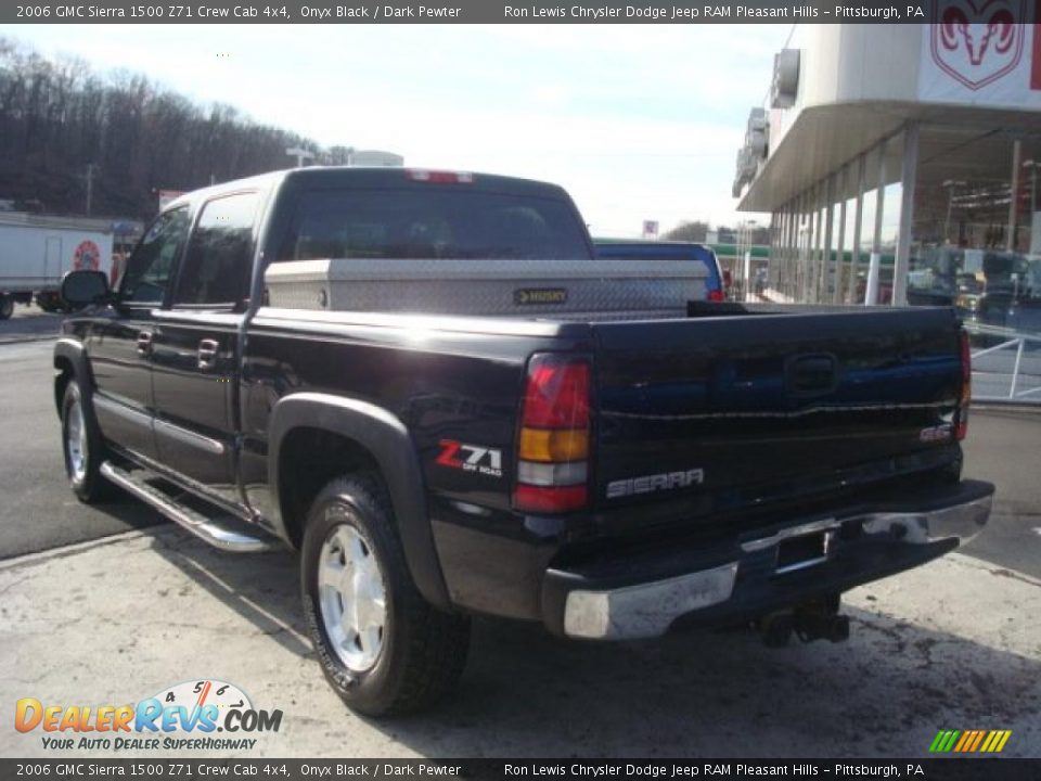 2006 GMC Sierra 1500 Z71 Crew Cab 4x4 Onyx Black / Dark Pewter Photo #2