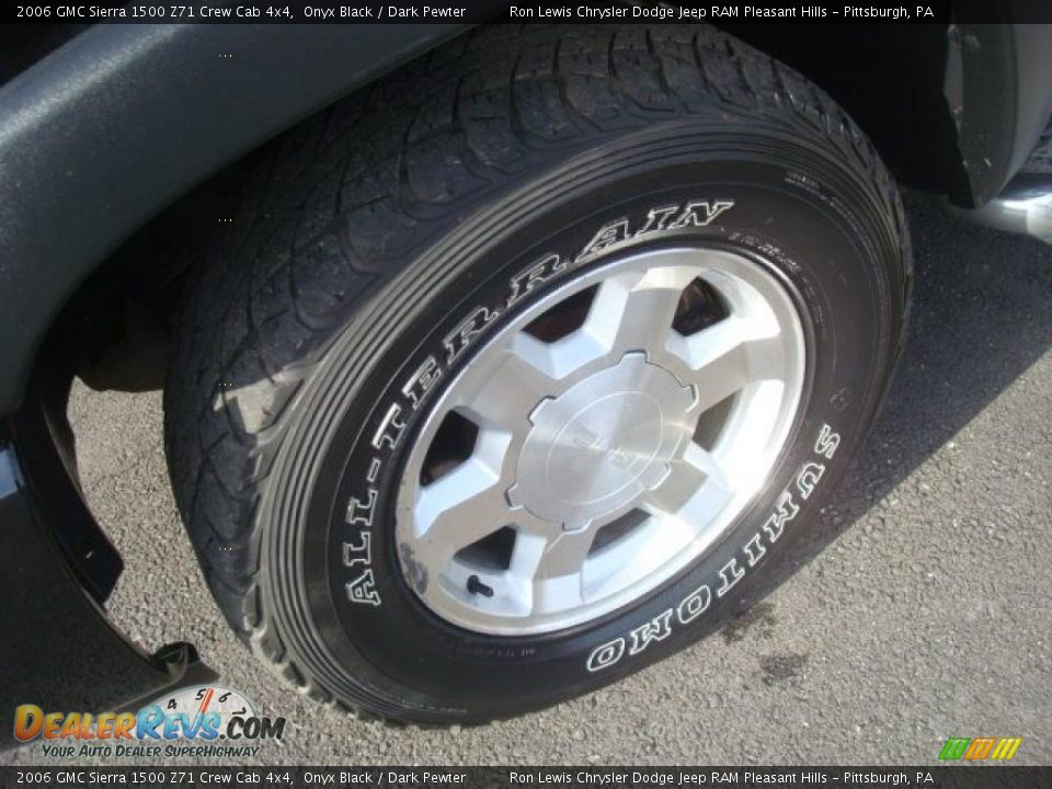 2006 GMC Sierra 1500 Z71 Crew Cab 4x4 Onyx Black / Dark Pewter Photo #9
