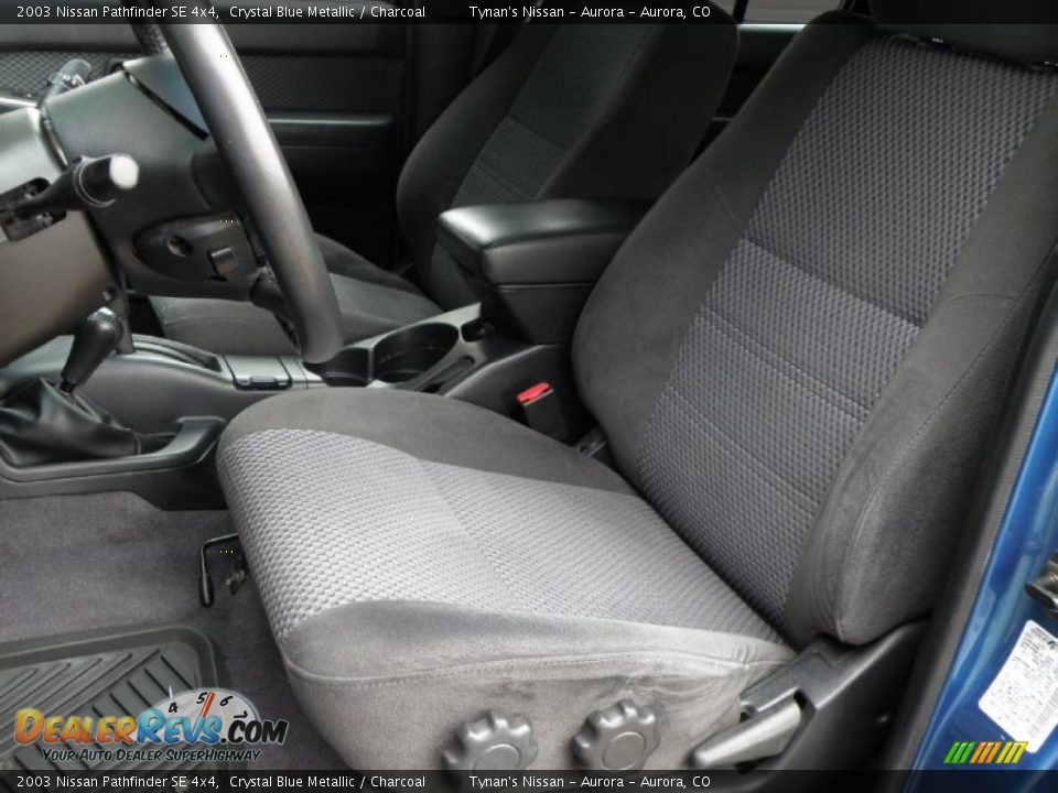 2003 Nissan Pathfinder SE 4x4 Crystal Blue Metallic / Charcoal Photo #7