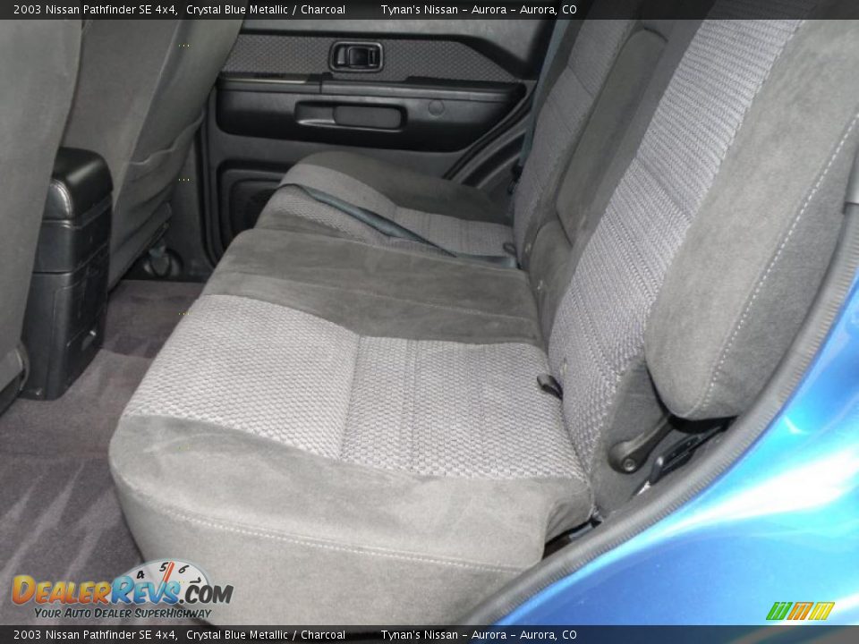 2003 Nissan Pathfinder SE 4x4 Crystal Blue Metallic / Charcoal Photo #8