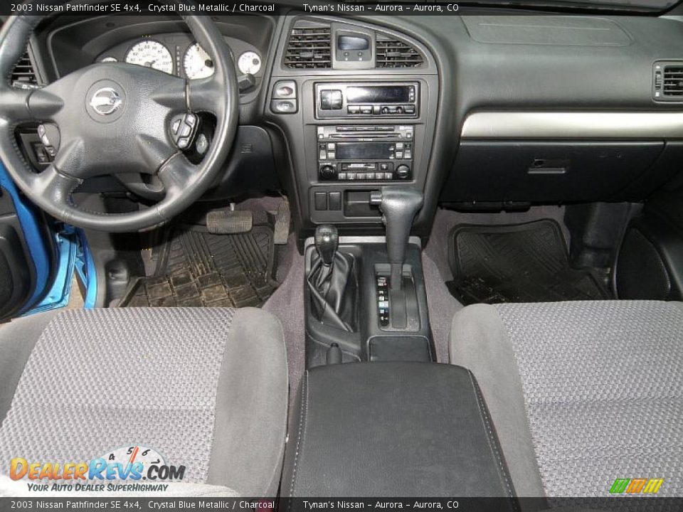 2003 Nissan Pathfinder SE 4x4 Crystal Blue Metallic / Charcoal Photo #9