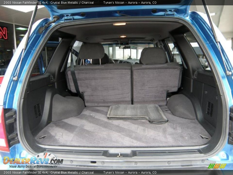 2003 Nissan Pathfinder SE 4x4 Crystal Blue Metallic / Charcoal Photo #14