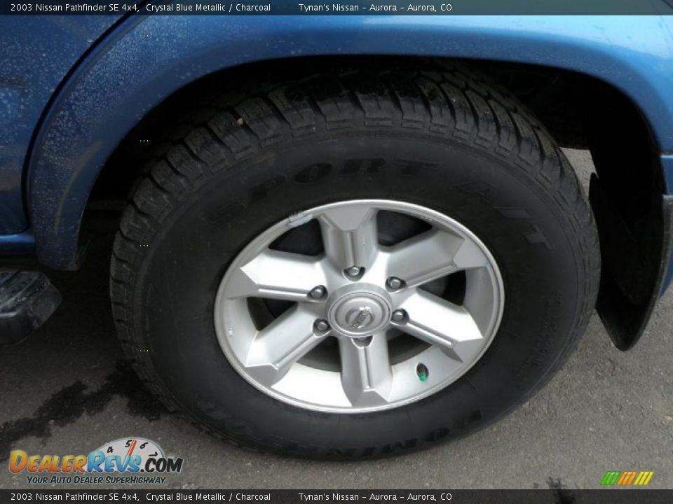 2003 Nissan Pathfinder SE 4x4 Crystal Blue Metallic / Charcoal Photo #19