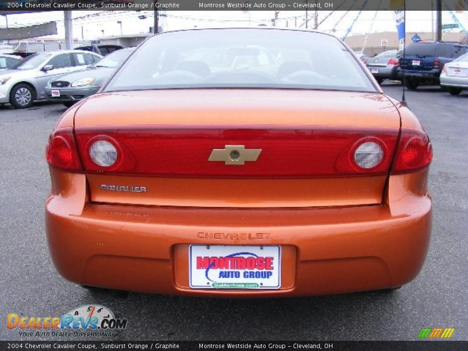 2004 Chevrolet Cavalier Coupe Sunburst Orange / Graphite Photo #4