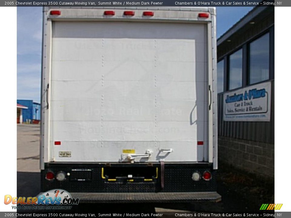 2005 Chevrolet Express 3500 Cutaway Moving Van Summit White / Medium Dark Pewter Photo #8