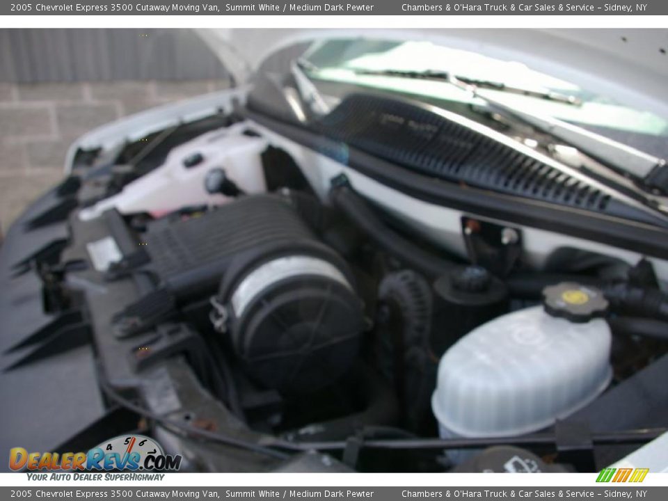 2005 Chevrolet Express 3500 Cutaway Moving Van Summit White / Medium Dark Pewter Photo #14