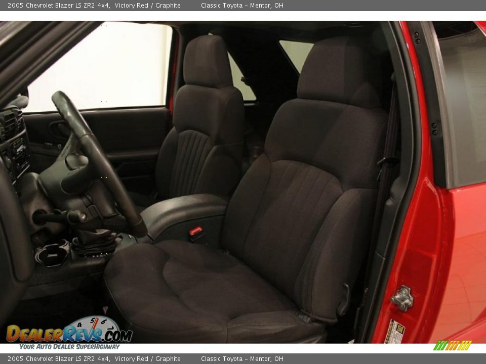 2005 Chevrolet Blazer LS ZR2 4x4 Victory Red / Graphite Photo #11