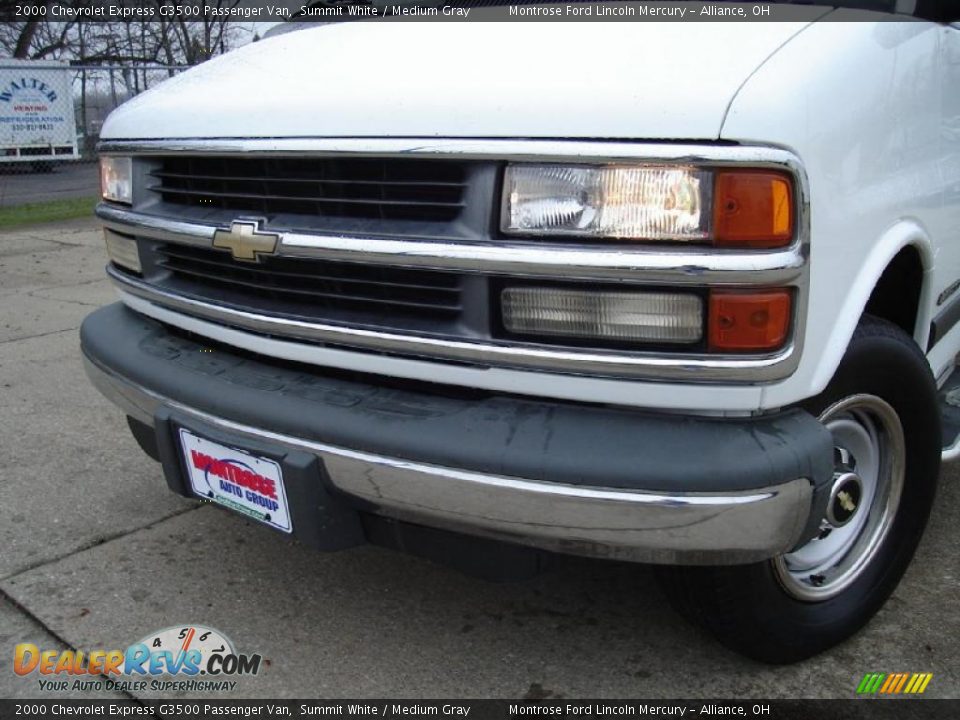 2000 Chevrolet Express G3500 Passenger Van Summit White / Medium Gray Photo #9