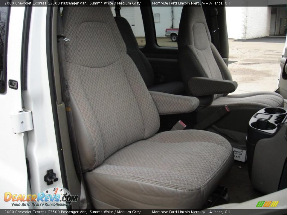 2000 Chevrolet Express G3500 Passenger Van Summit White / Medium Gray Photo #13