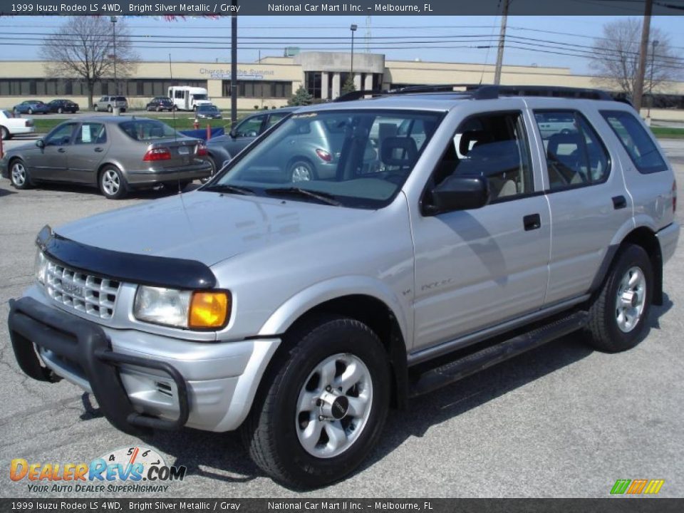 1999 Isuzu Rodeo LS 4WD Bright Silver Metallic / Gray Photo #1