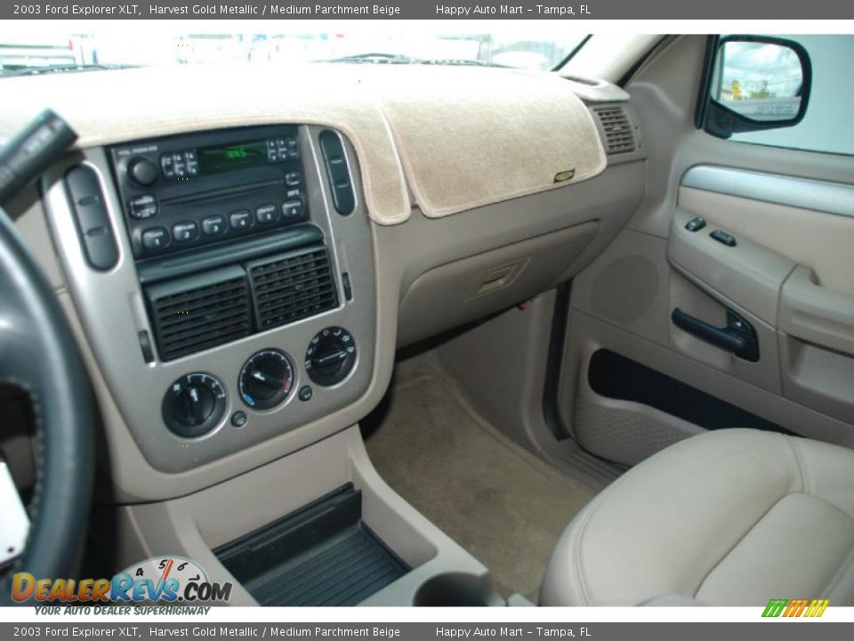2003 Ford Explorer XLT Harvest Gold Metallic / Medium Parchment Beige Photo #21