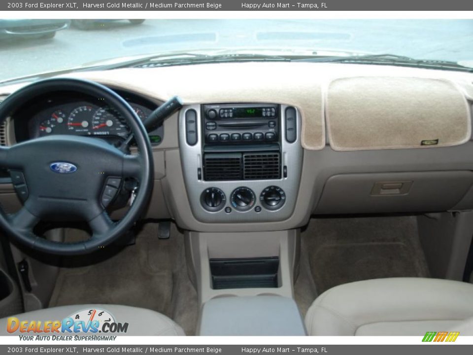 2003 Ford Explorer XLT Harvest Gold Metallic / Medium Parchment Beige Photo #23