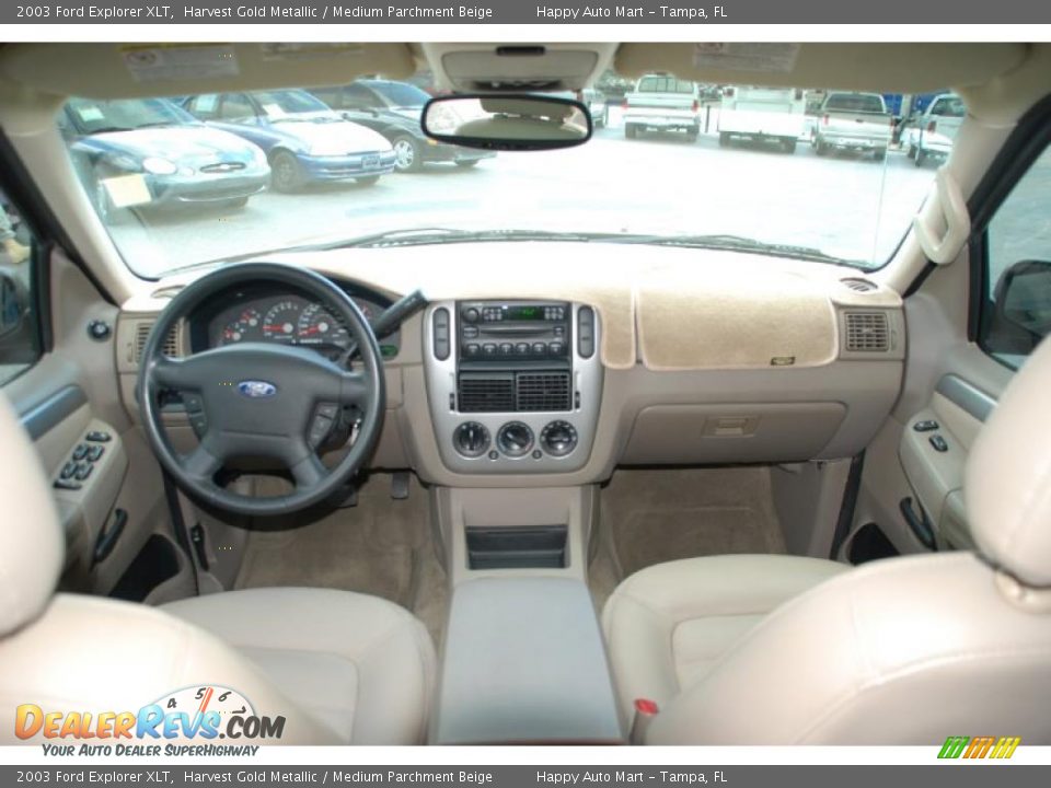 2003 Ford Explorer XLT Harvest Gold Metallic / Medium Parchment Beige Photo #24