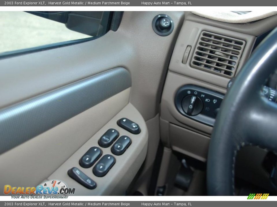 2003 Ford Explorer XLT Harvest Gold Metallic / Medium Parchment Beige Photo #26
