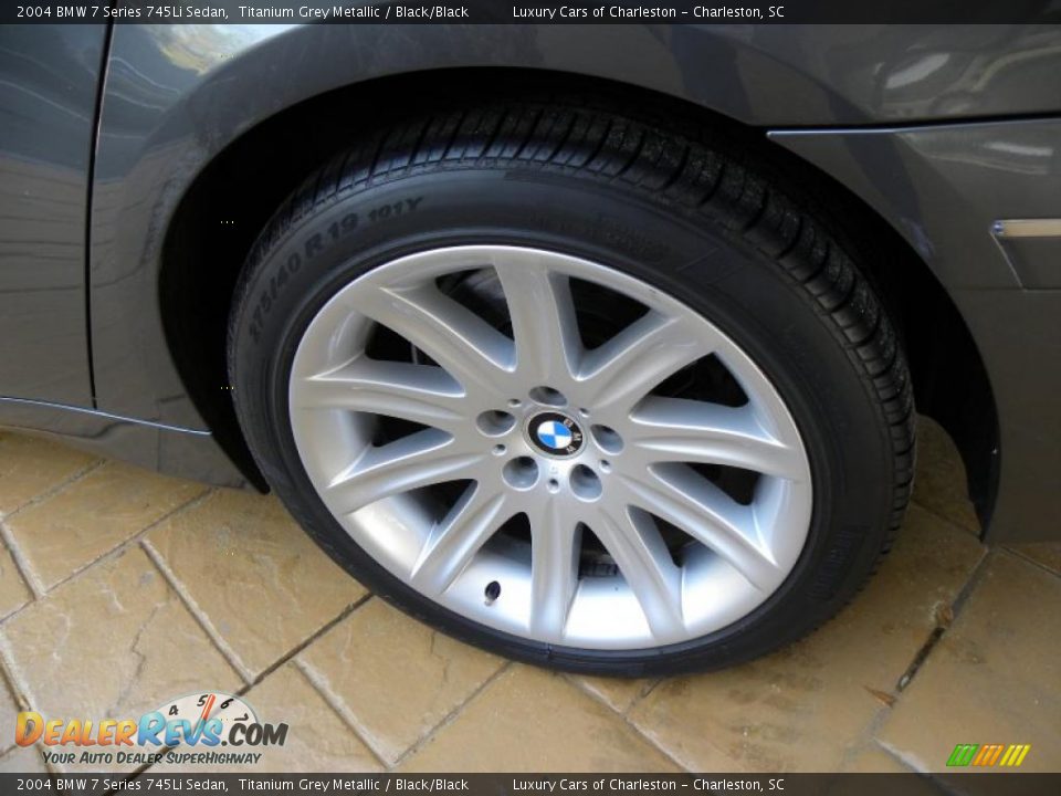 2004 BMW 7 Series 745Li Sedan Titanium Grey Metallic / Black/Black Photo #16