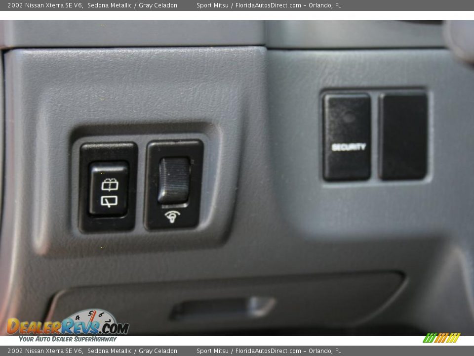 2002 Nissan Xterra SE V6 Sedona Metallic / Gray Celadon Photo #35