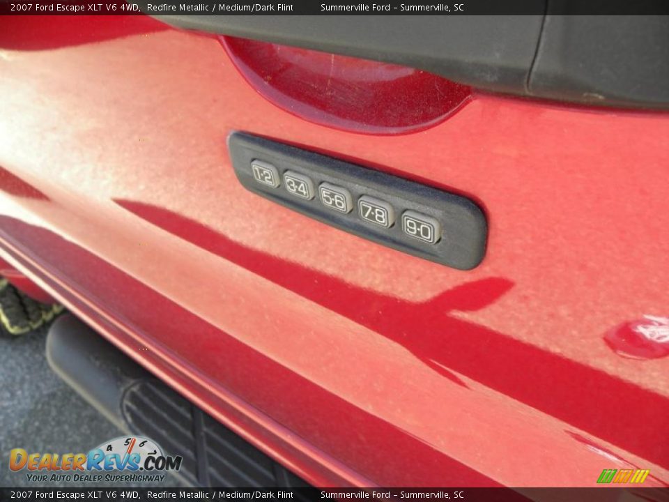 2007 Ford Escape XLT V6 4WD Redfire Metallic / Medium/Dark Flint Photo #18