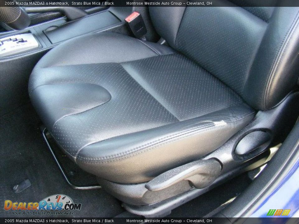 2005 Mazda MAZDA3 s Hatchback Strato Blue Mica / Black Photo #10