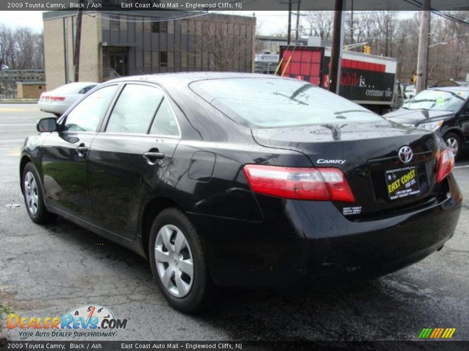 2009 Toyota Camry Black / Ash Photo #5