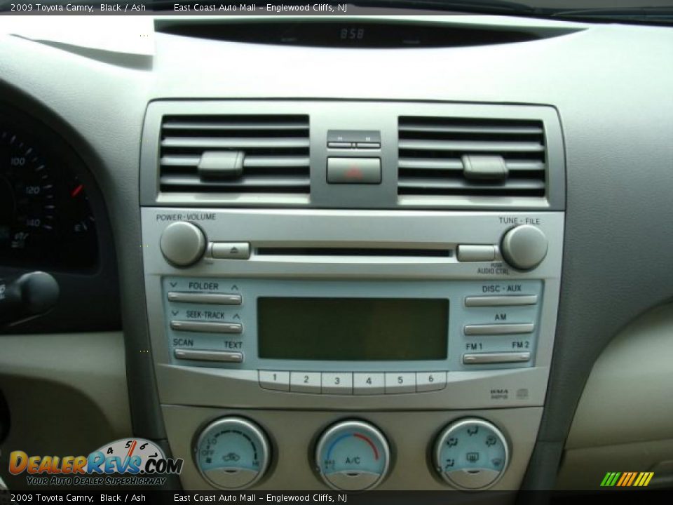 2009 Toyota Camry Black / Ash Photo #11
