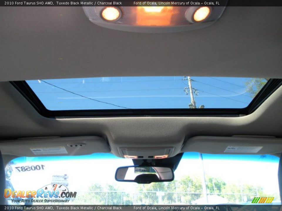 2010 Ford Taurus SHO AWD Tuxedo Black Metallic / Charcoal Black Photo #8