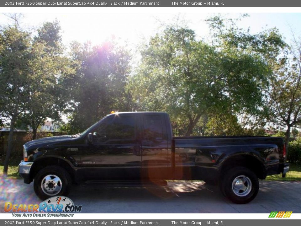 2002 Ford F350 Super Duty Lariat SuperCab 4x4 Dually Black / Medium Parchment Photo #4