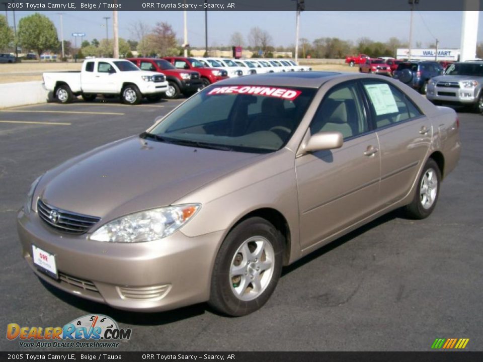 2005 Toyota Camry LE Beige / Taupe Photo #2