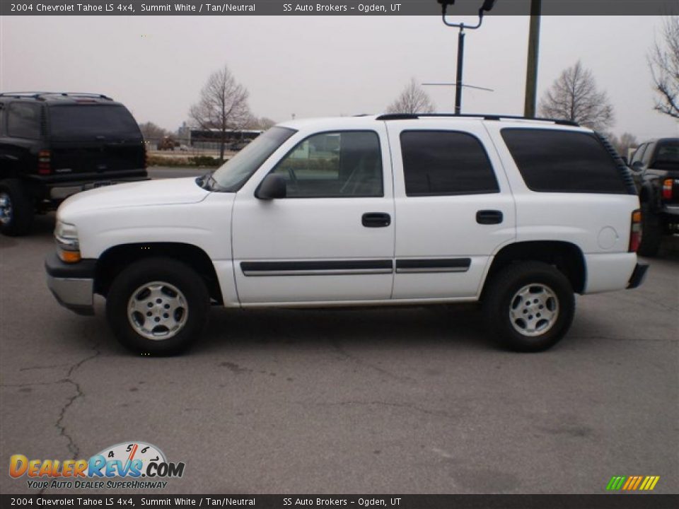 2004 Chevrolet Tahoe LS 4x4 Summit White / Tan/Neutral Photo #1
