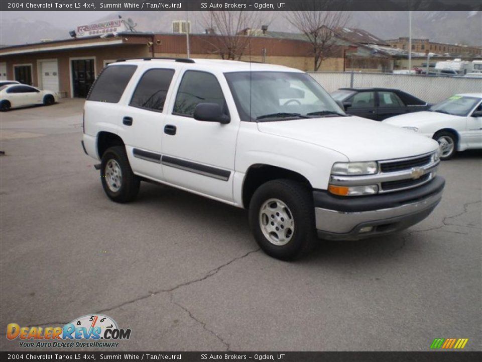 2004 Chevrolet Tahoe LS 4x4 Summit White / Tan/Neutral Photo #4