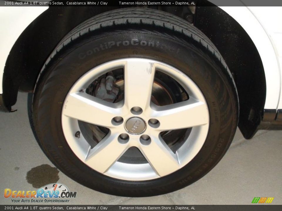 2001 Audi A4 1.8T quattro Sedan Casablanca White / Clay Photo #32