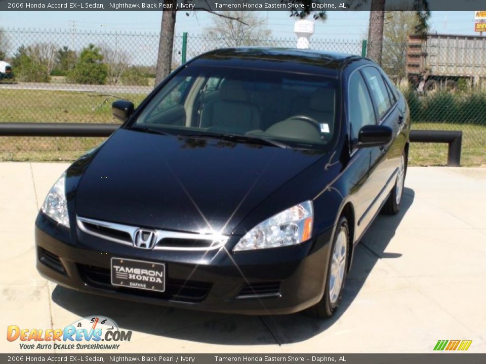 2006 Honda Accord EX-L Sedan Nighthawk Black Pearl / Ivory Photo #5