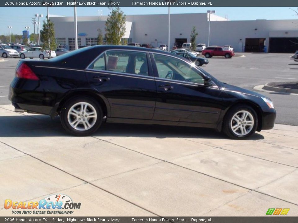 2006 Honda Accord EX-L Sedan Nighthawk Black Pearl / Ivory Photo #10