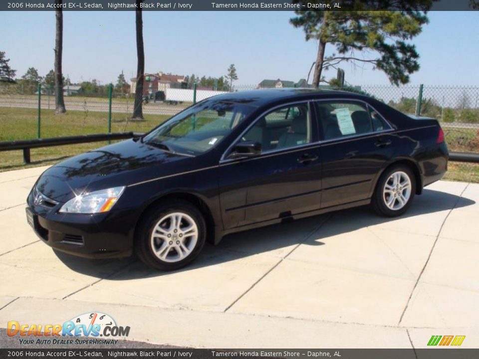 2006 Honda Accord EX-L Sedan Nighthawk Black Pearl / Ivory Photo #16
