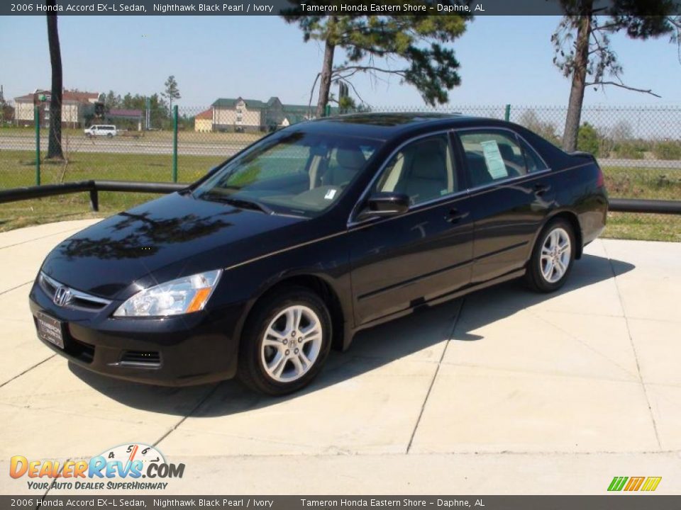 2006 Honda Accord EX-L Sedan Nighthawk Black Pearl / Ivory Photo #17