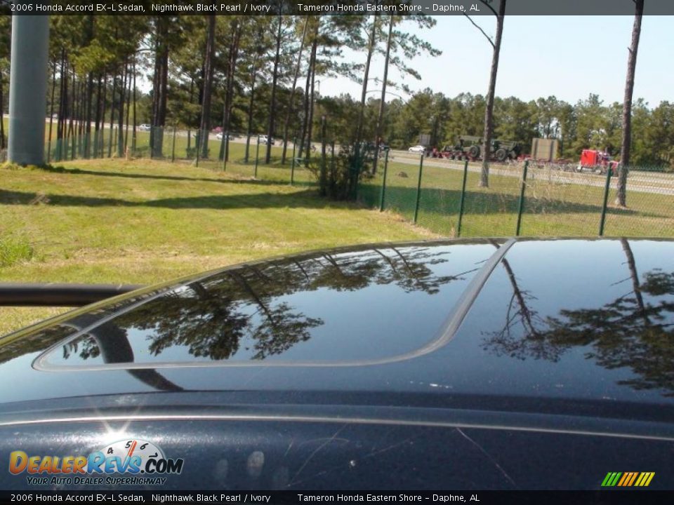 2006 Honda Accord EX-L Sedan Nighthawk Black Pearl / Ivory Photo #18