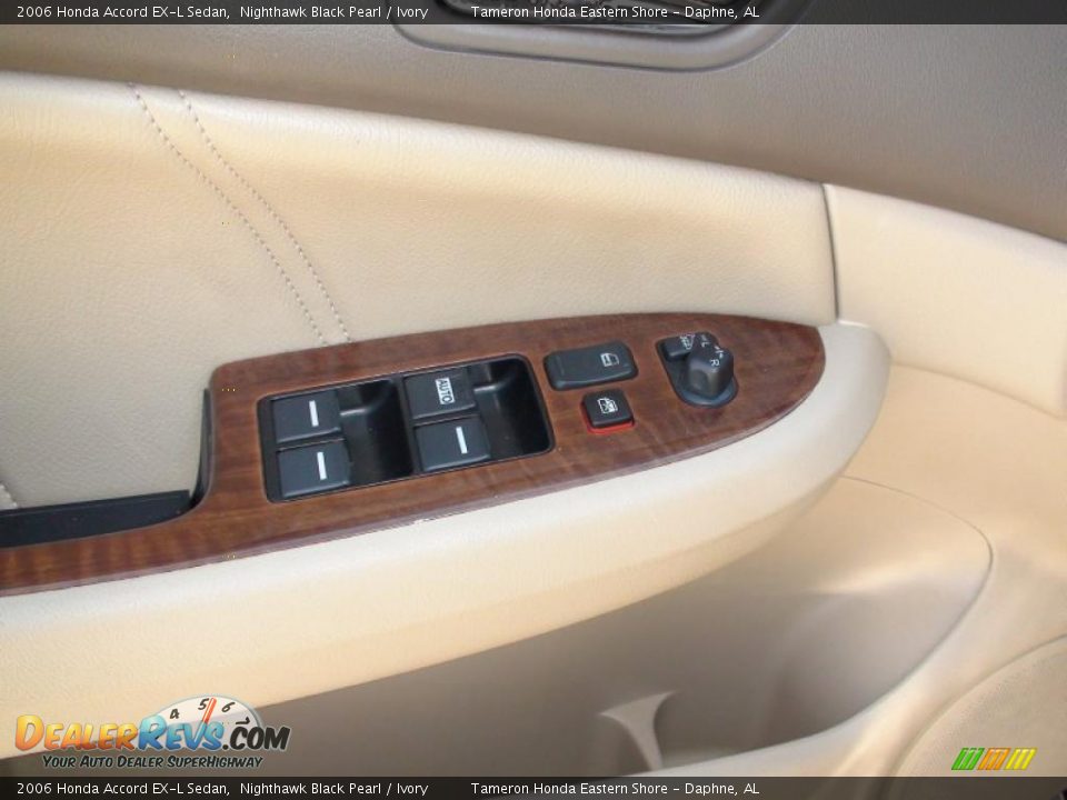 2006 Honda Accord EX-L Sedan Nighthawk Black Pearl / Ivory Photo #20