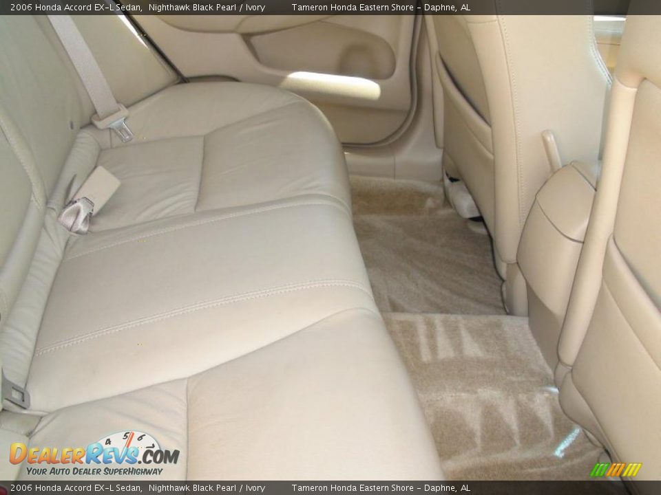 2006 Honda Accord EX-L Sedan Nighthawk Black Pearl / Ivory Photo #29