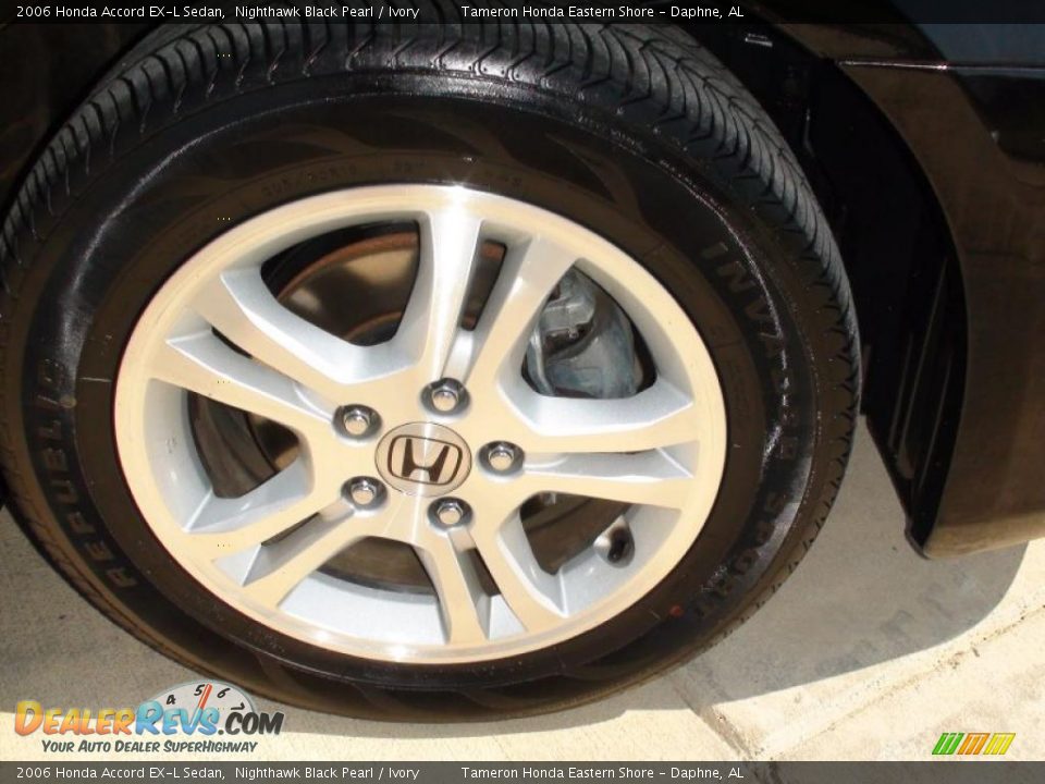 2006 Honda Accord EX-L Sedan Nighthawk Black Pearl / Ivory Photo #34