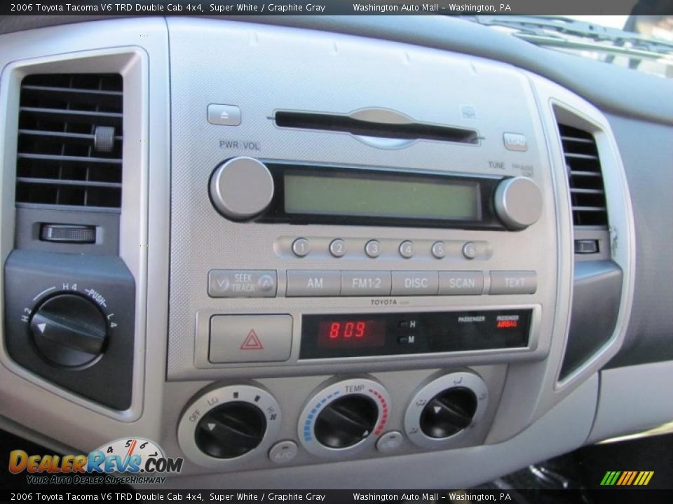 2006 Toyota Tacoma V6 TRD Double Cab 4x4 Super White / Graphite Gray Photo #17