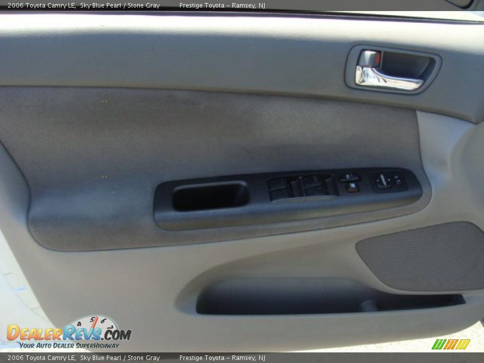 2006 Toyota Camry LE Sky Blue Pearl / Stone Gray Photo #6