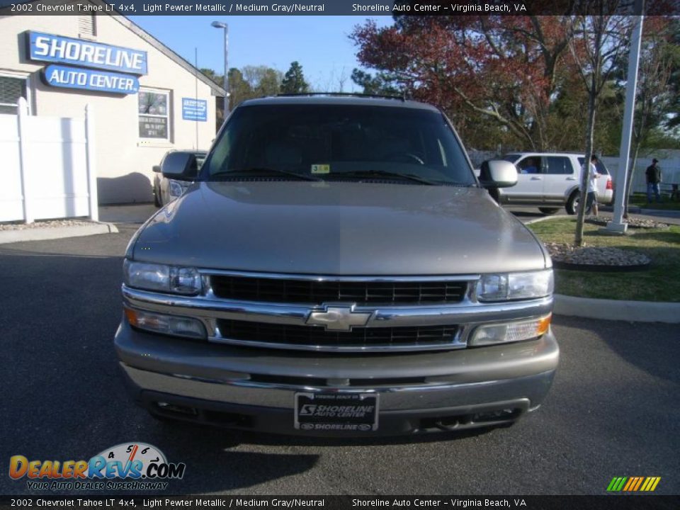 2002 Chevrolet Tahoe LT 4x4 Light Pewter Metallic / Medium Gray/Neutral Photo #8