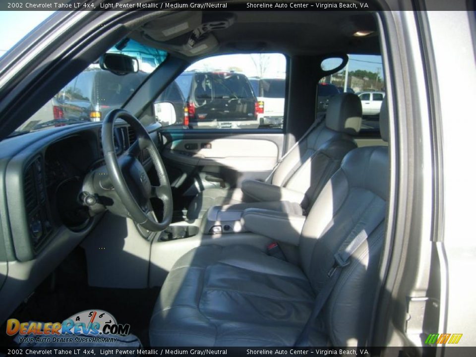 2002 Chevrolet Tahoe LT 4x4 Light Pewter Metallic / Medium Gray/Neutral Photo #15