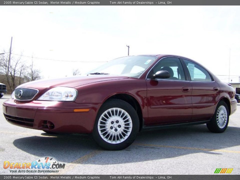 2005 Mercury Sable GS Sedan Merlot Metallic / Medium Graphite Photo #4