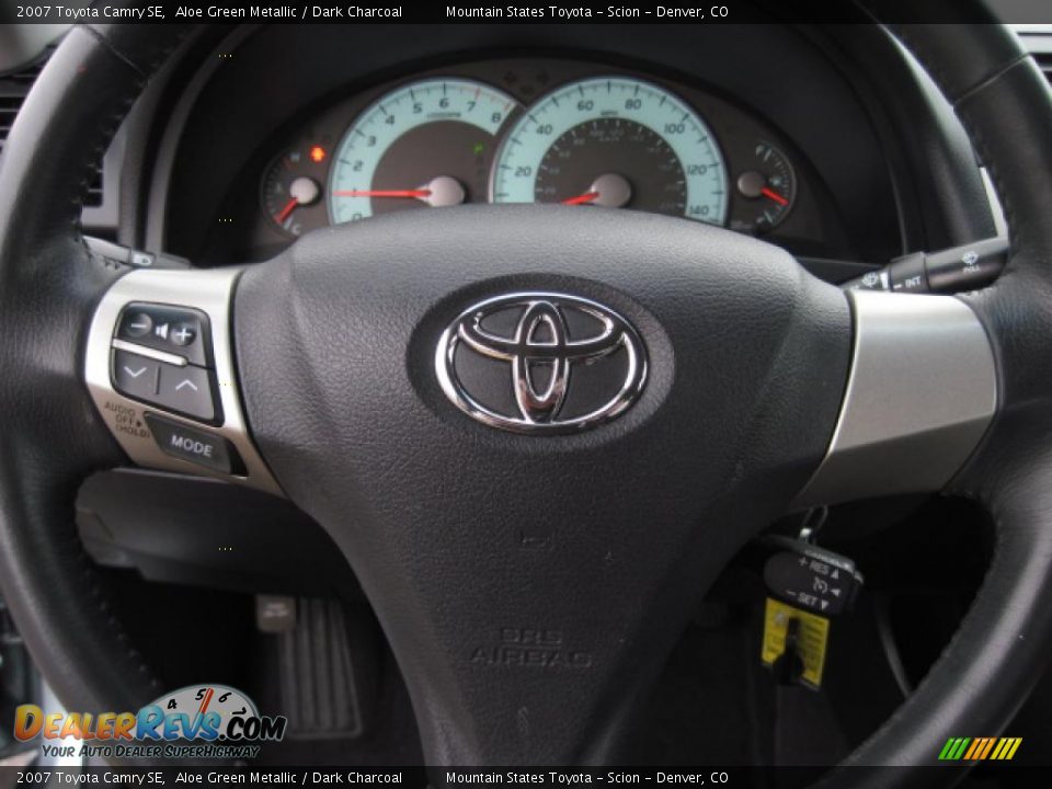 2007 Toyota Camry SE Aloe Green Metallic / Dark Charcoal Photo #15