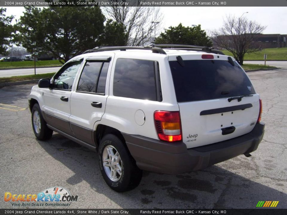 2004 Jeep Grand Cherokee Laredo 4x4 Stone White / Dark Slate Gray Photo #6