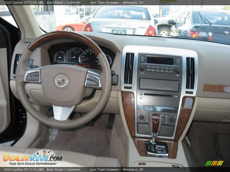 2009 Cadillac STS 4 V6 AWD Black Raven / Cashmere Photo #17