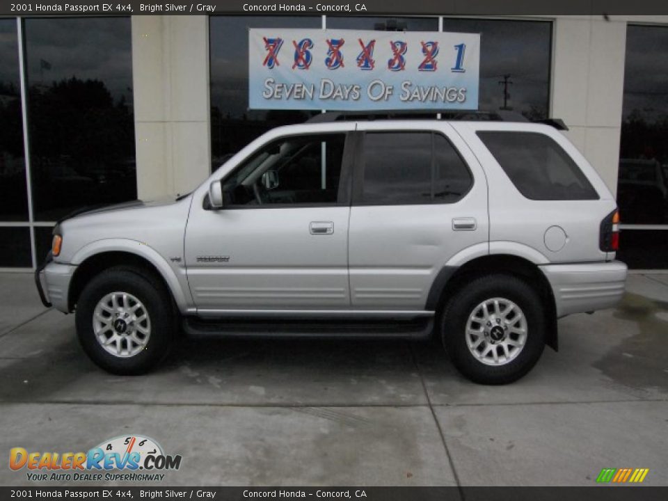 2001 Honda Passport EX 4x4 Bright Silver / Gray Photo #6