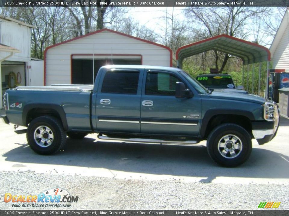 2006 Chevrolet Silverado 2500HD LT Crew Cab 4x4 Blue Granite Metallic / Dark Charcoal Photo #4