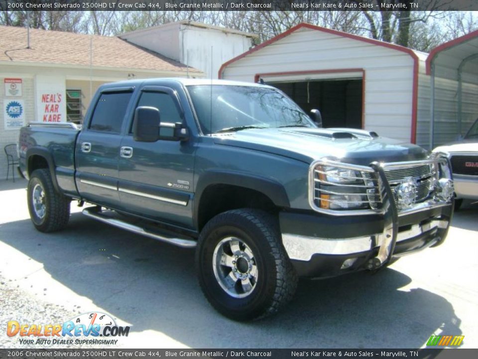 2006 Chevrolet Silverado 2500HD LT Crew Cab 4x4 Blue Granite Metallic / Dark Charcoal Photo #5